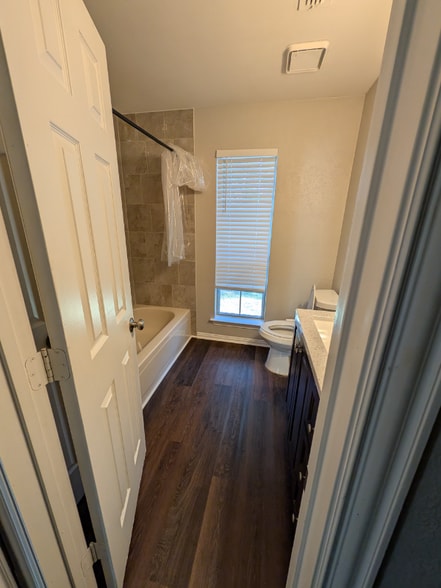 Building Photo - 1324 Kittery Dr