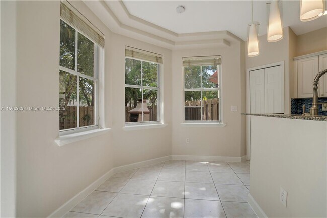 Building Photo - 4882 NW 108th Psge