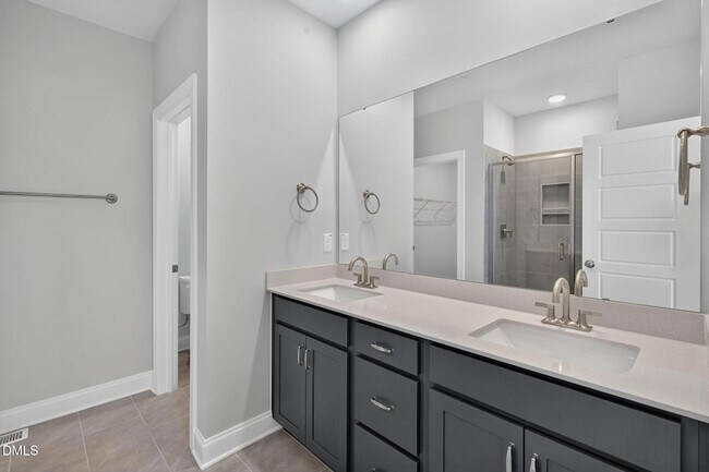 Building Photo - 10567 Pleasant Br Dr