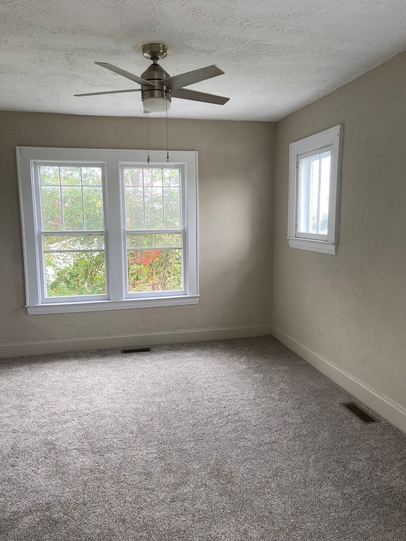 Building Photo - 1917 Market St