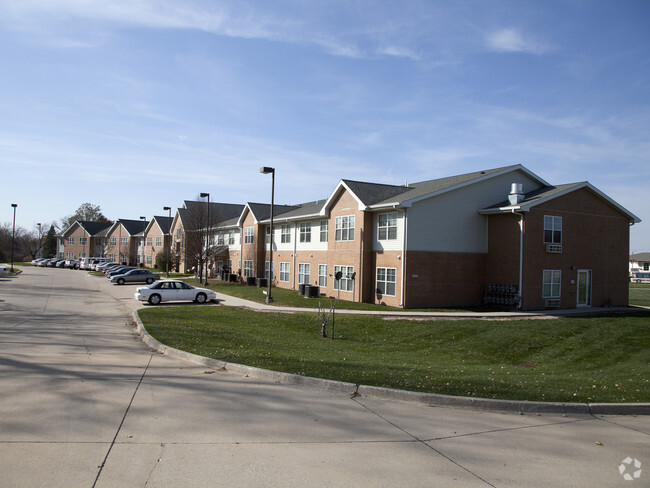 Primary Photo - Hickory Grove Apartments