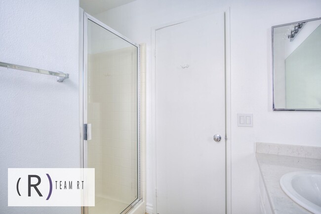 Building Photo - A Captivating and Charming 2 Story Home Ne...