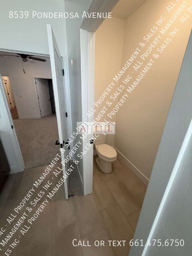 Building Photo - 8539 Ponderosa Ave