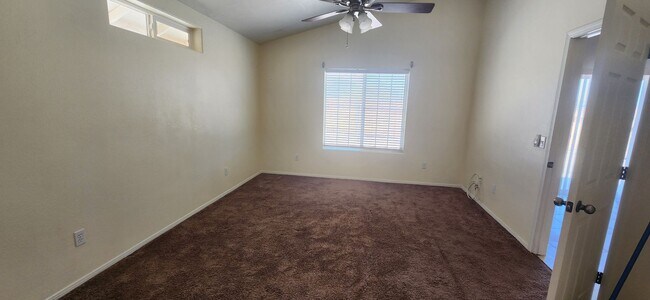 Building Photo - Indian Cove 3Bedroom/2 Bathroom