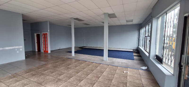 Building Photo - 1430 W Martin Luther King Jr Blvd