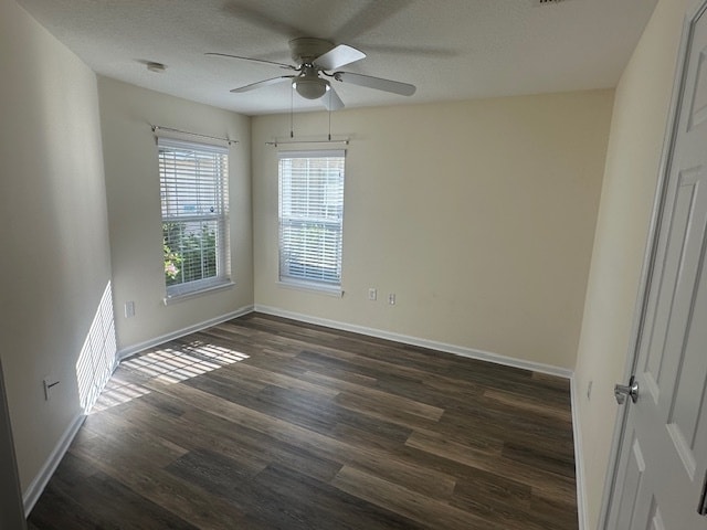Building Photo - Active Adult Living! 3bd/2ba Sweetwater Re...