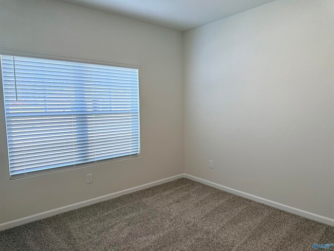 Building Photo - 1263 Eidson St