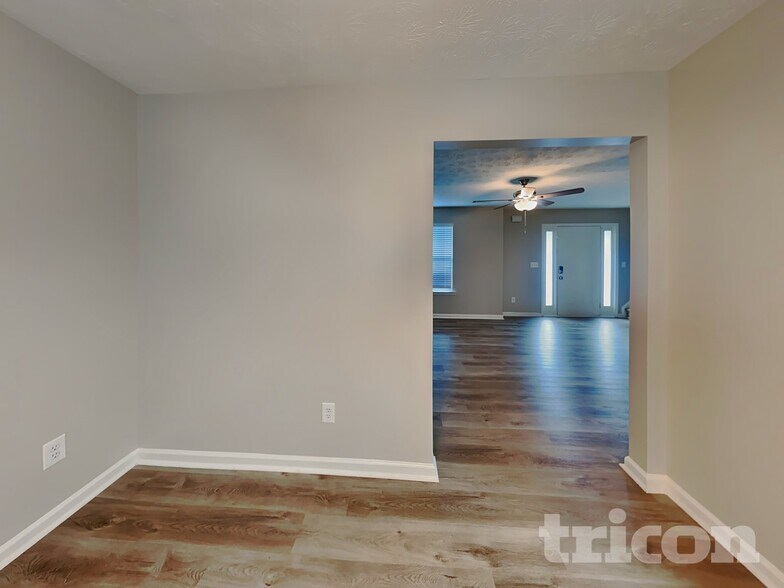 Building Photo - 501 Walton Dr