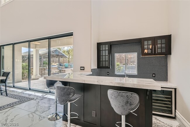 Building Photo - 5367 Secluded Brook Cir