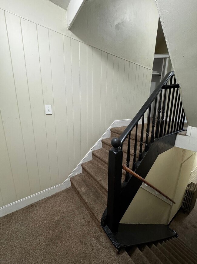 Building Photo - 41 N 10th St