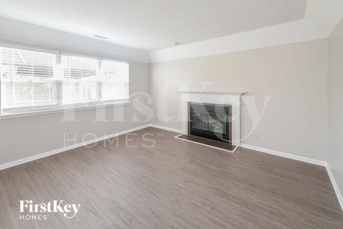 Building Photo - 7827 Red Sunset Way