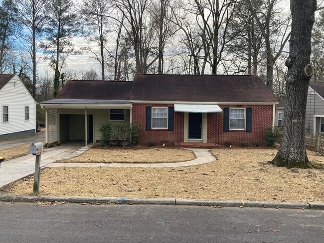 Primary Photo - 2/2 House with Bonus in Summerville Park $1,195