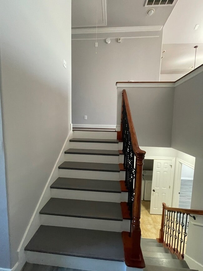 Building Photo - 2605 Almeda Forest Ct