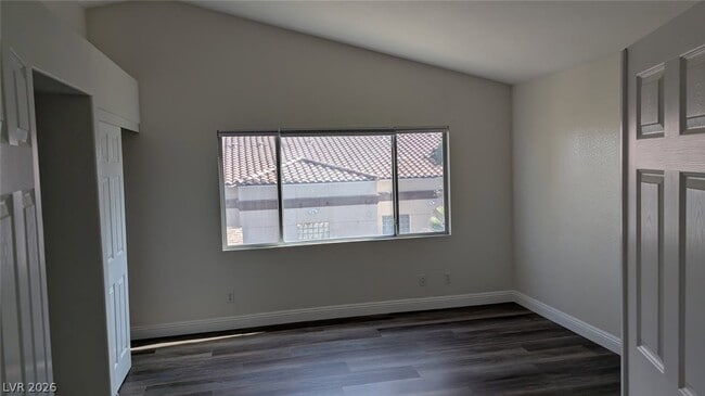 Building Photo - 2670 Ridgewater Cir