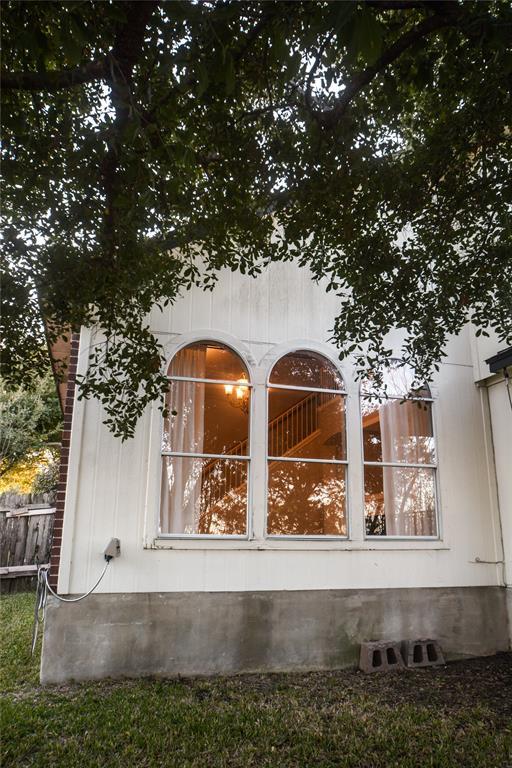 Building Photo - 1820 Chinati Mountain Trail