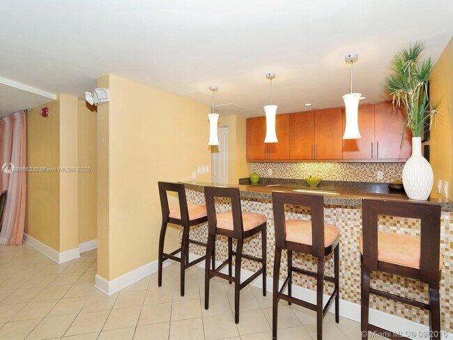 Building Photo - 7350 SW 89th St
