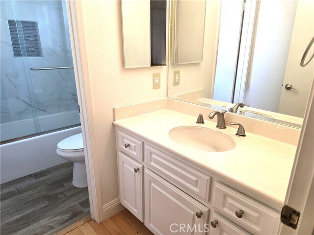 Building Photo - 388 Fallingstar