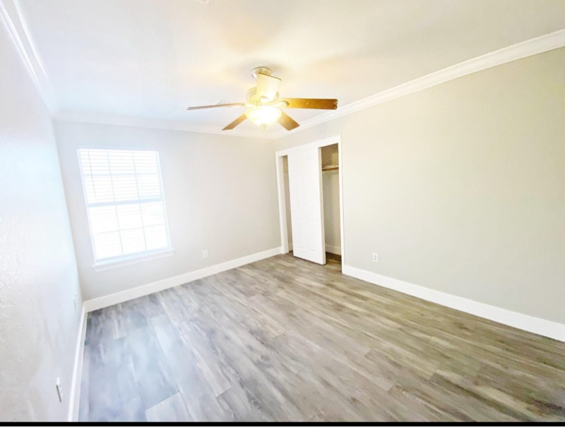 Building Photo - 1700 Shiprock Dr