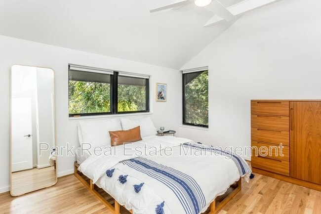 Building Photo - 123 Idlewild Ave