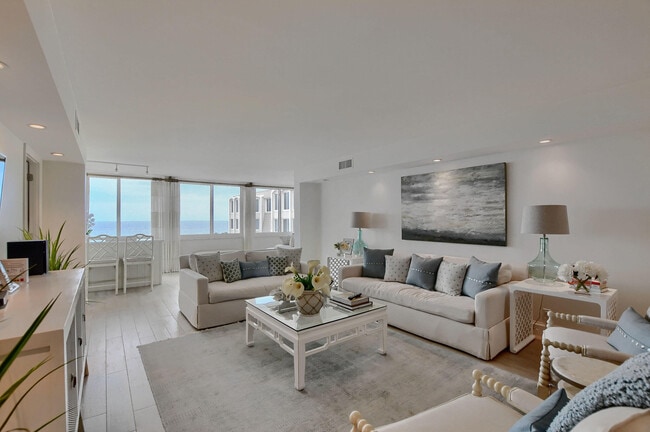 Building Photo - 2000 S Ocean Blvd