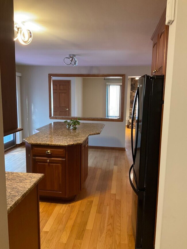 Building Photo - 4-Bedroom Home with 2 Full + 2 Half Baths ...
