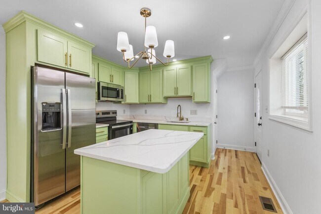 Building Photo - 3213 Greencastle Rd