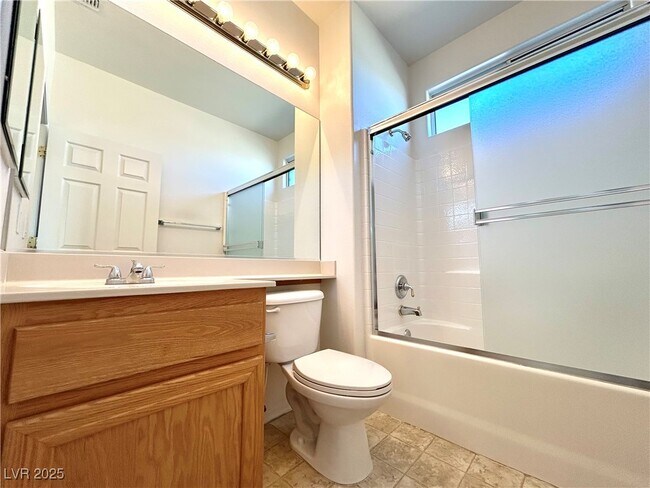 Building Photo - 2487 Hardin Ridge Dr