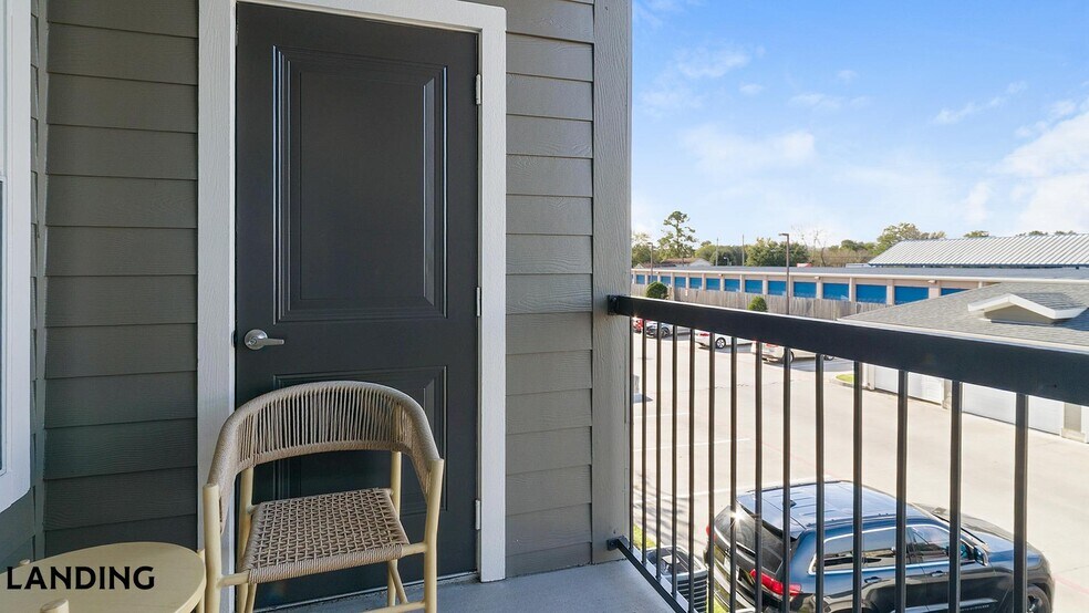 Building Photo - 4115 Louetta Rd