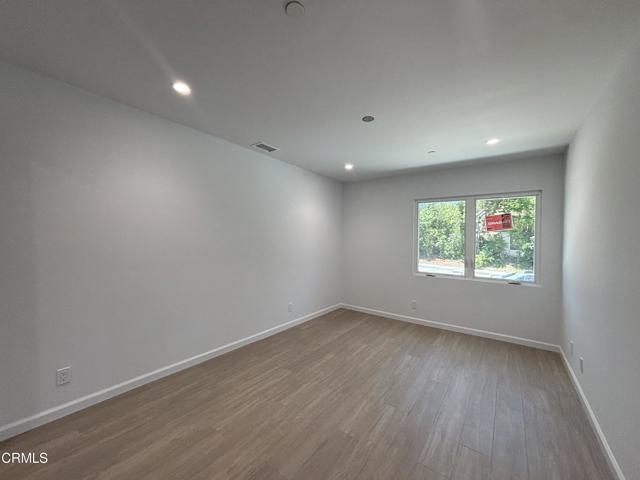 Building Photo - 2230 Sherwood Pl