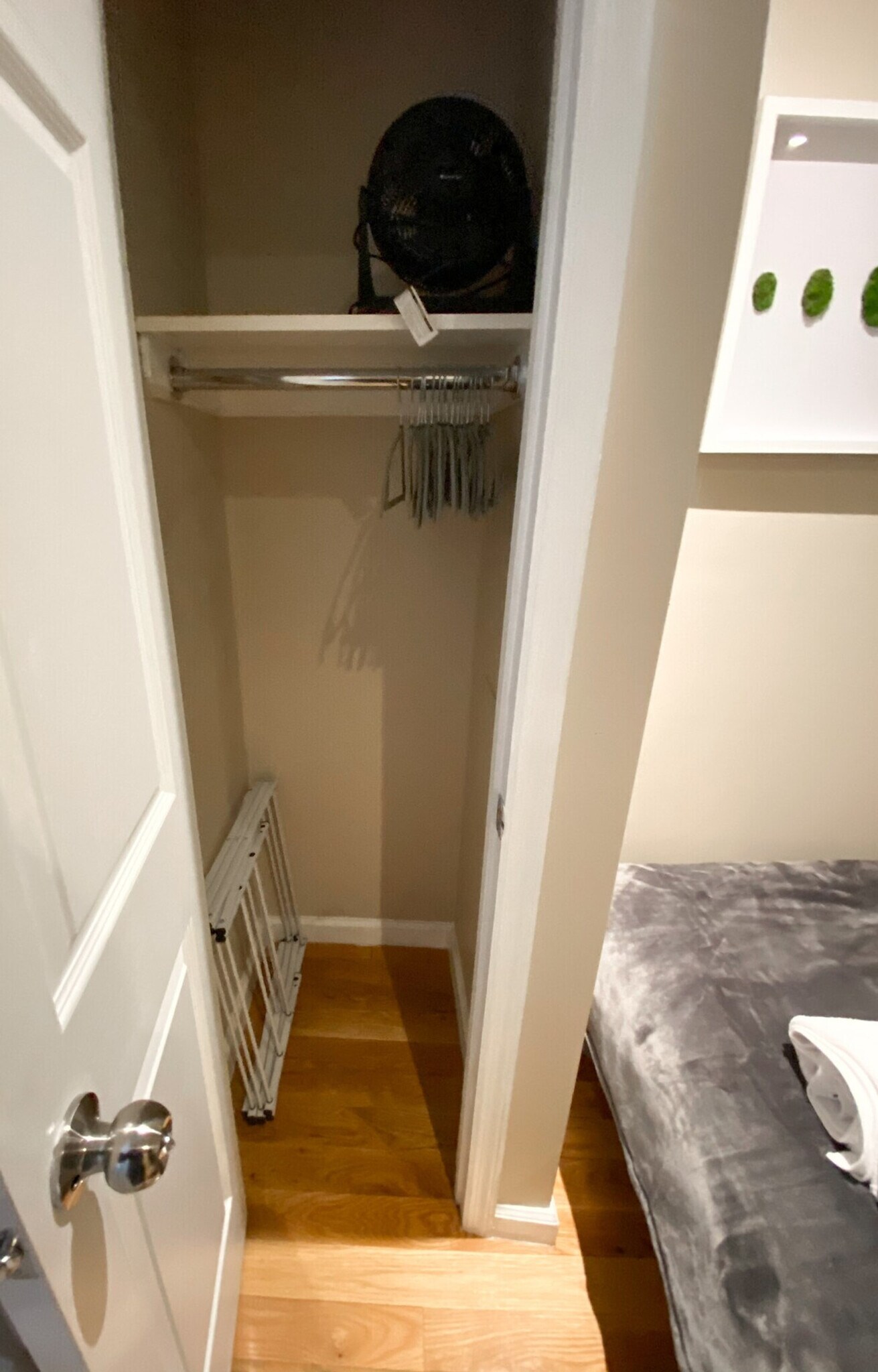 Building Photo - 5 W 101st St