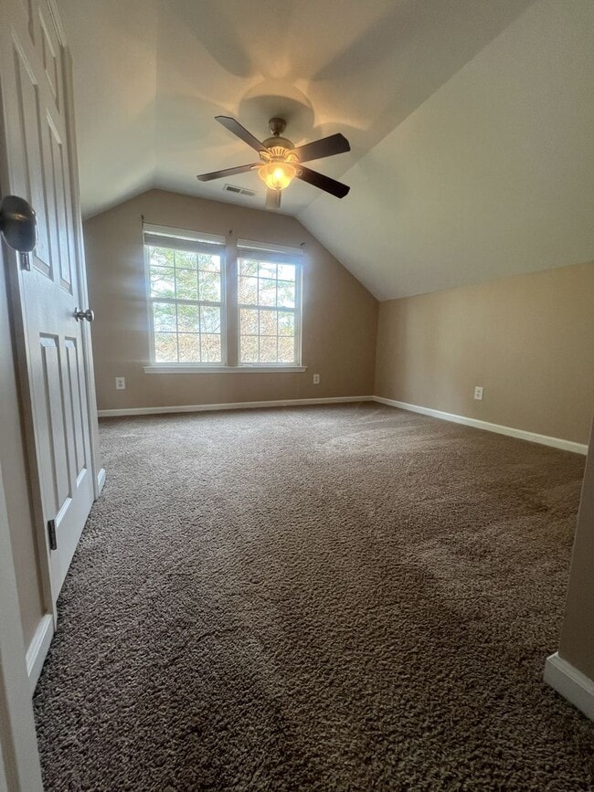 Building Photo - 13600 Warwick Longbay Dr