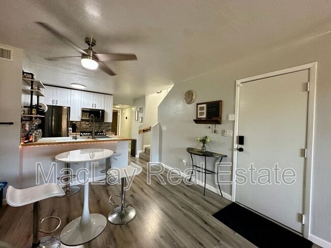 Building Photo - 4901 S Calle Los Cerros Dr