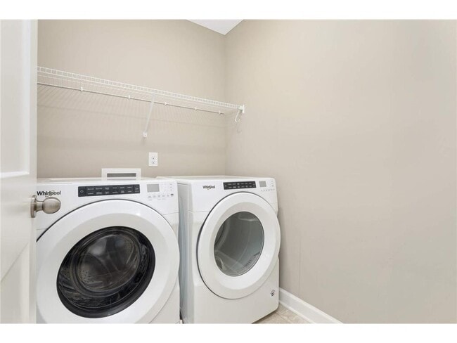 Building Photo - 17545 57th St NE