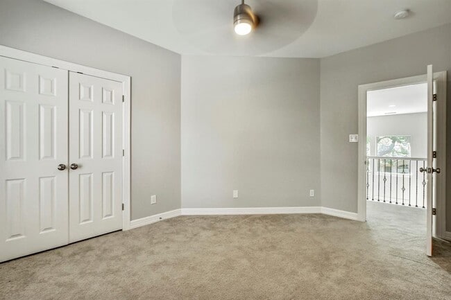 Building Photo - 140 Fairwood Dr