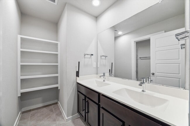 Building Photo - 12524 Abbey House Ct