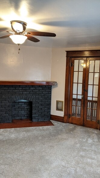 fireplace - 366 E Ferry St