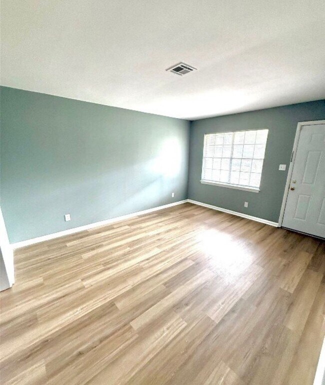 Building Photo - Cozy 3 Bed, 2 Bath Single Family Home in Montgomery, AL - $1,300/mo