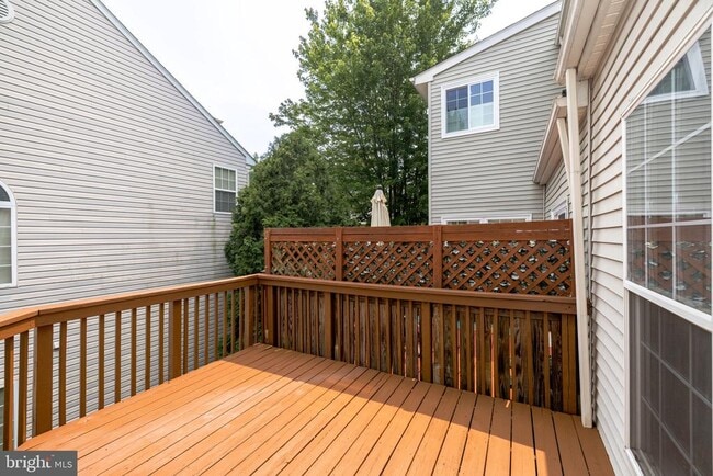 Building Photo - 5319 Waldo Dr
