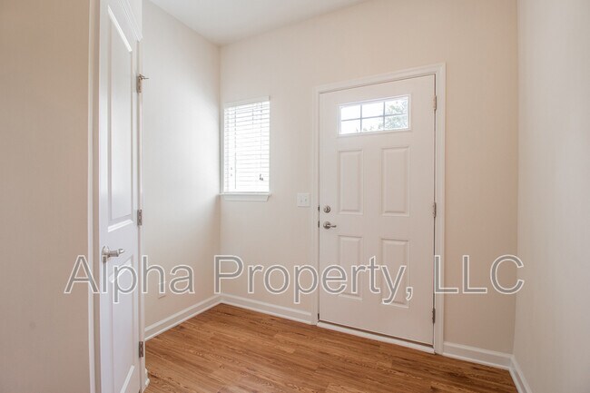 Building Photo - 305 Christiane Way