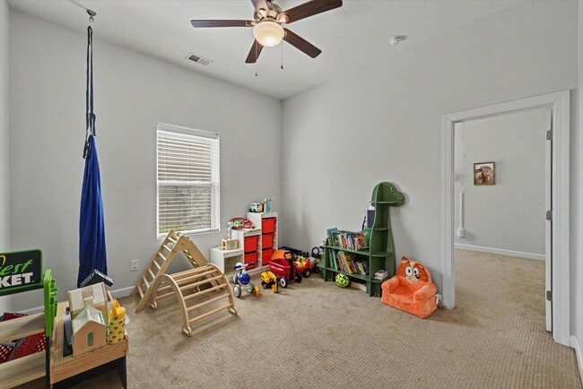Building Photo - 203 Topsaw Ln
