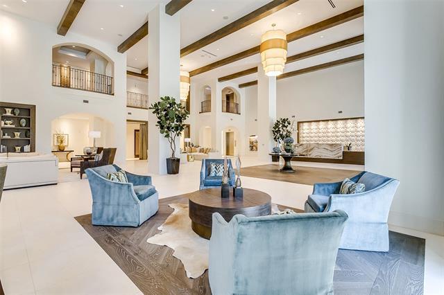 Building Photo - 2800 Lakeside Pkwy