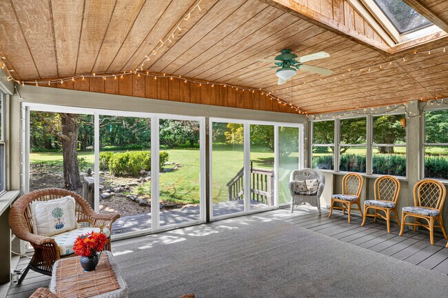 Building Photo - 4512 Rutherford Way