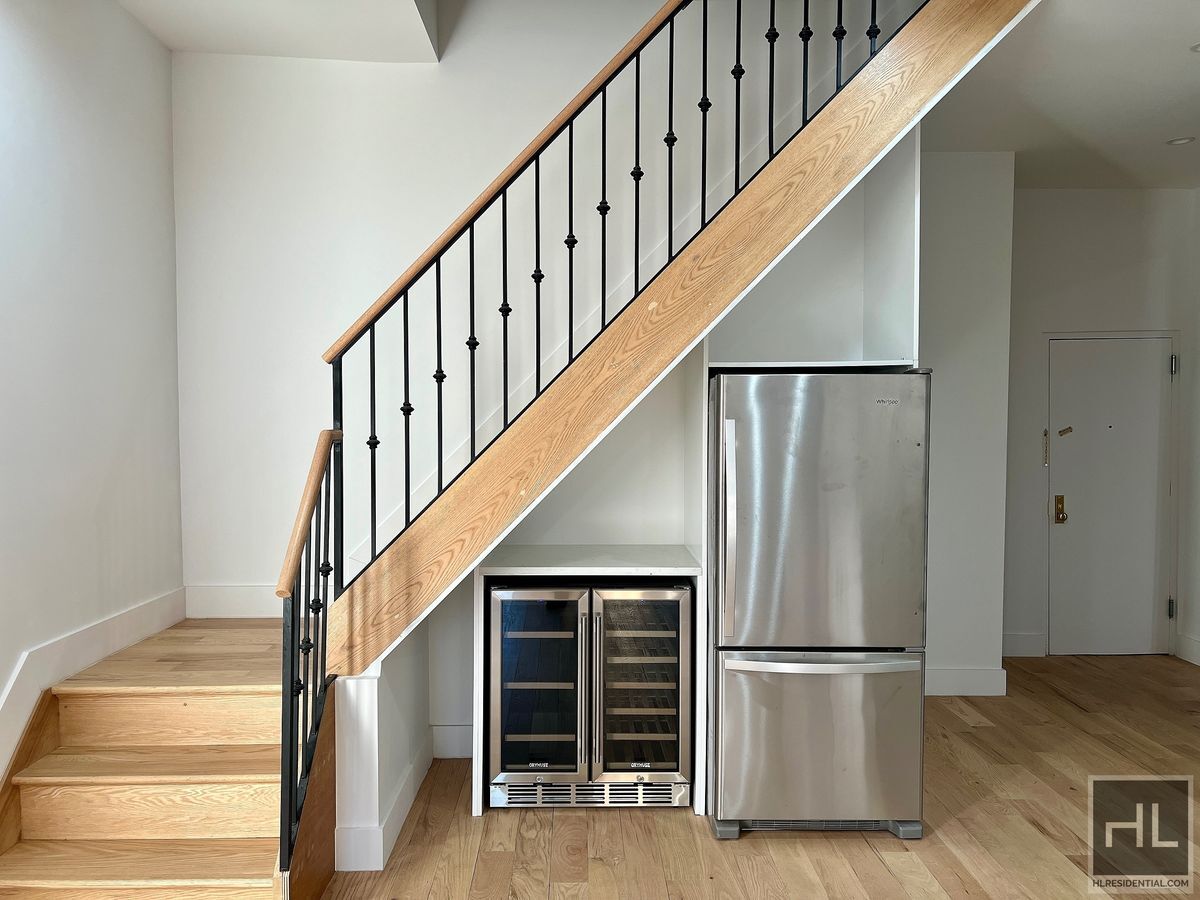 Building Photo - BEDFORD AVENUE