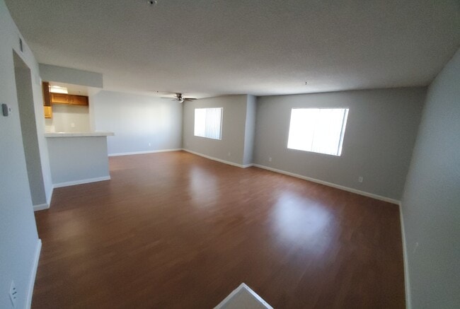 Living room - 7892 2nd St