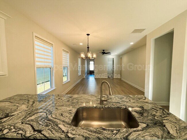 Building Photo - 8650 Windsor Hill Blvd