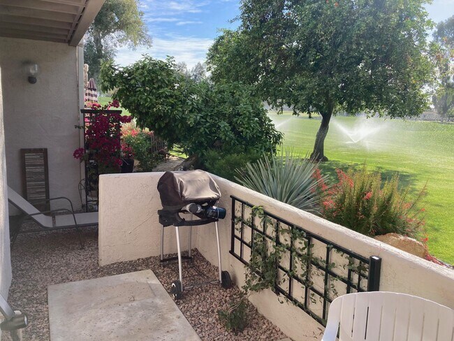 Building Photo - 35050 Mission Hills Dr