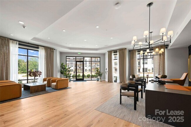 Building Photo - 9035 Lindholm Dr