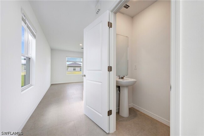 Building Photo - 4050 San Felice Ln