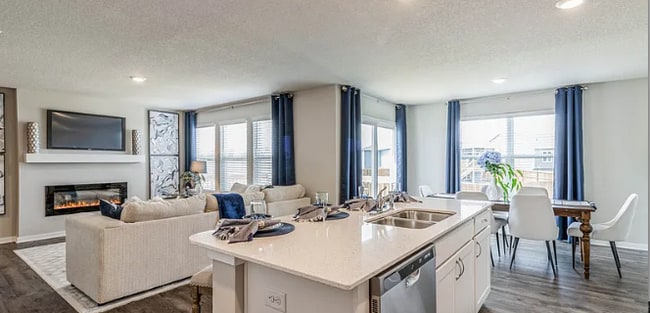 Building Photo - 289 NW Charlestown Ln