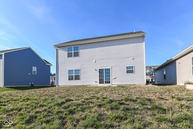 Building Photo - 5375 Maywood Dr